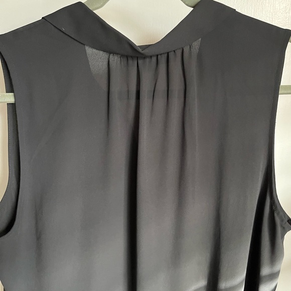 NWT LOFT Tank Top - Scallop Trim - Large - Picture 4 of 4